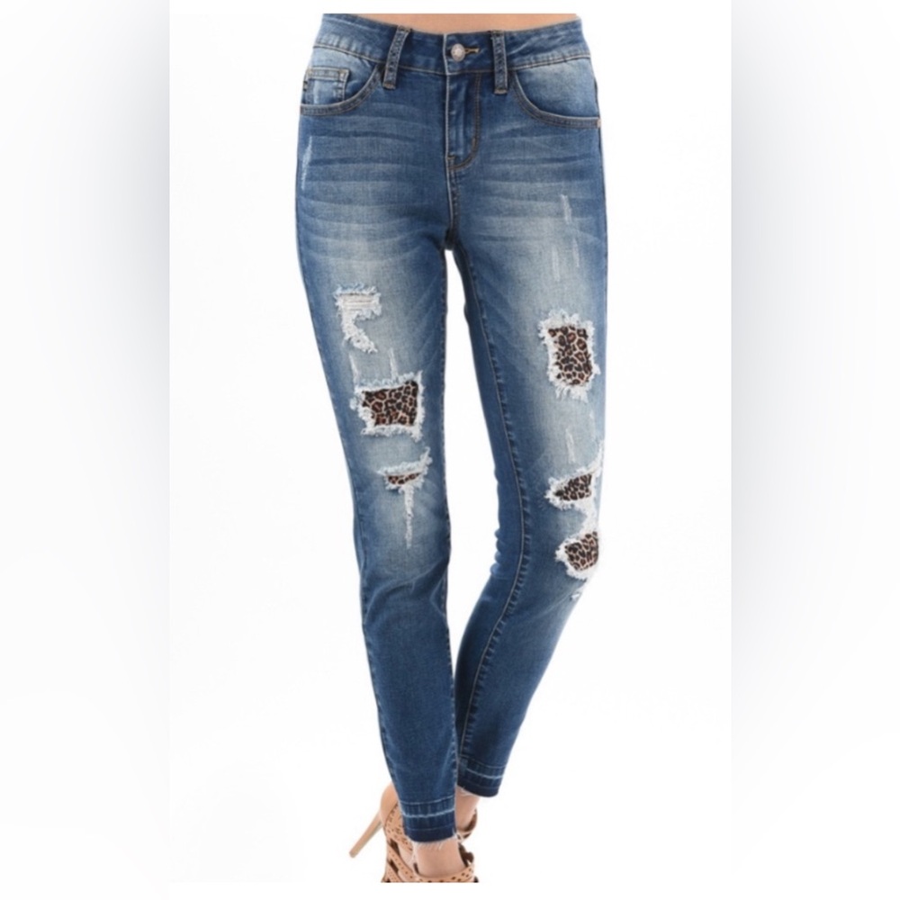 Judy Blue Distressed Skinny Jeans with Leopard Print Patches size 9/29 - Picture 5 of 5
